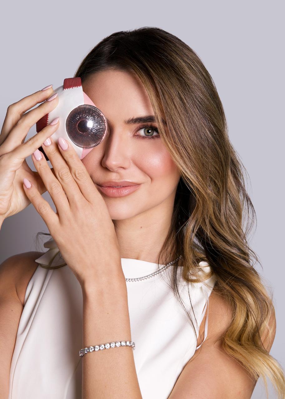 Dra. Caroline Ringvelski, oftalmologista com atuação em doenças da retina